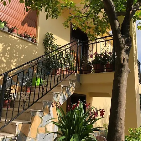 Garden Pensjonat Berat