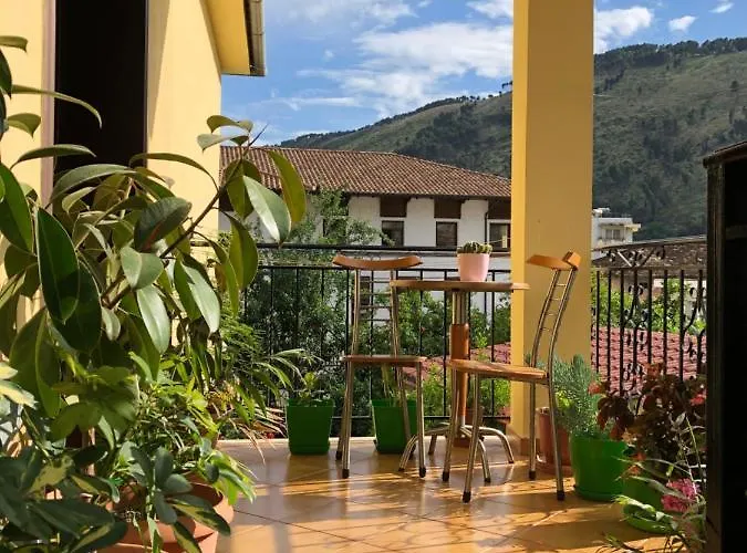 Garden 3* Berat