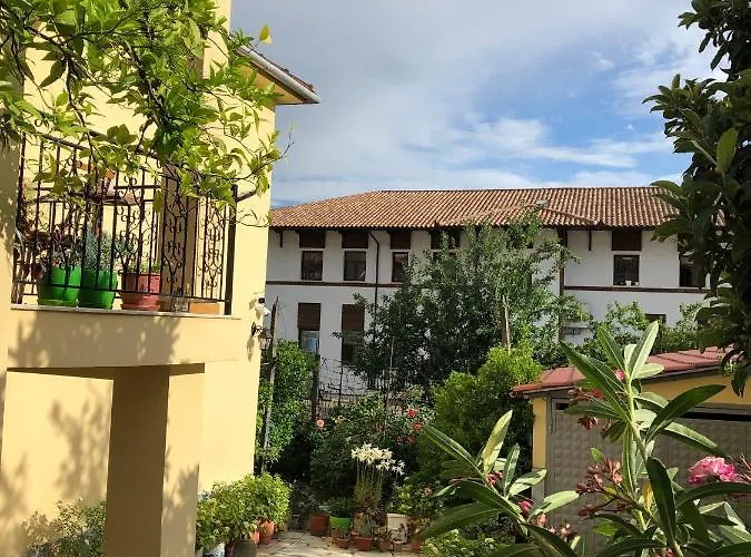 Garden 3* Berat